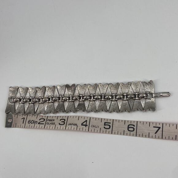 Vintage silvertone Art Deco bracelet - Picture 4 of 4